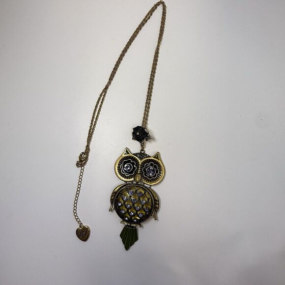 Vintage Betsey Johnson Large Owl Pendant Long Statement Necklace Rare - Picture 2 of 6
